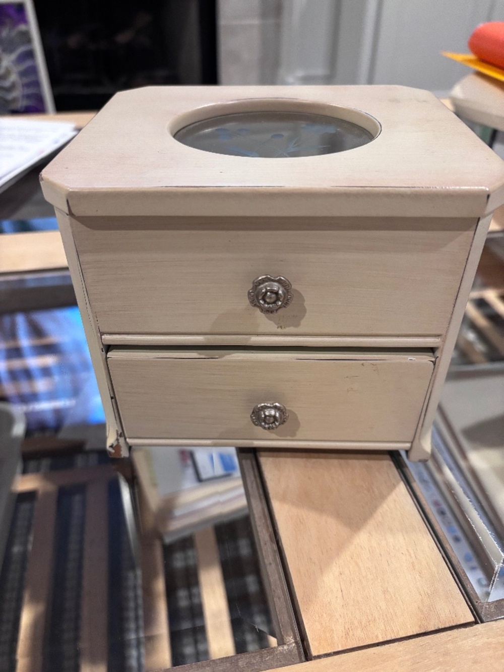 Vintage Shabby Chic jewelry box